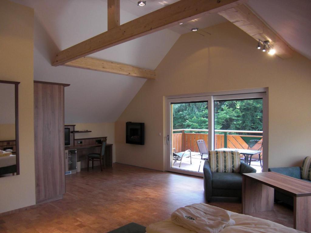 Wald-Hotel Heppe Dammbach Habitación foto